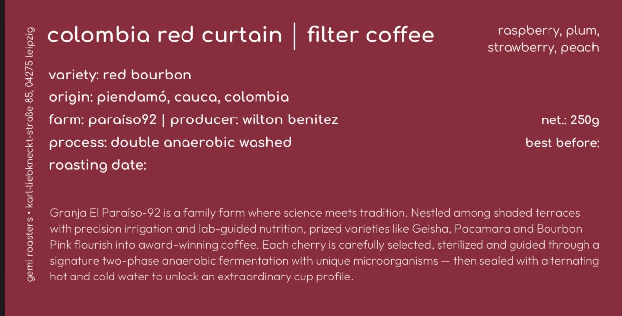 Red Curtain (New)
