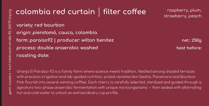 Red Curtain (New)